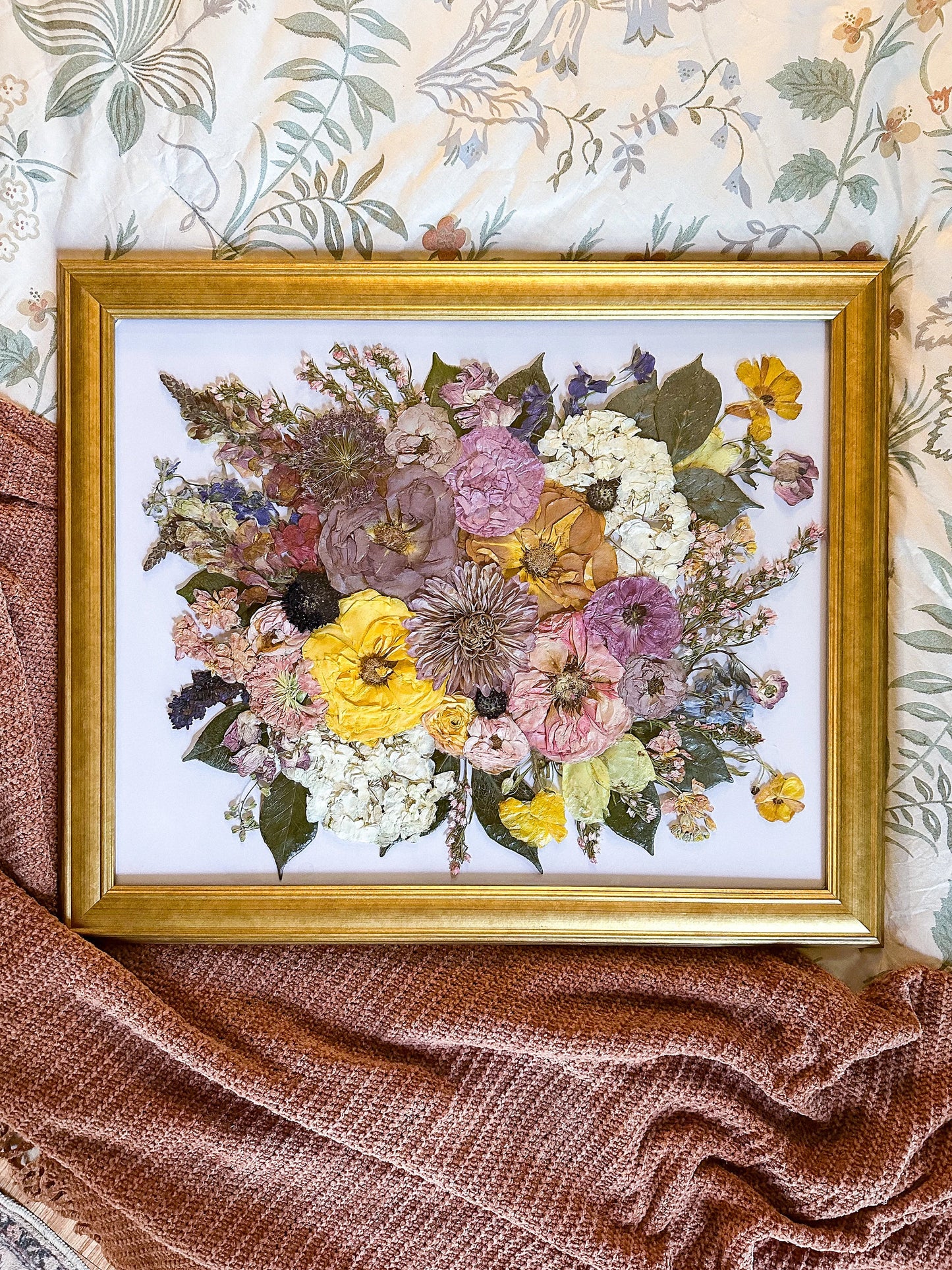 16x20 Antique Gold