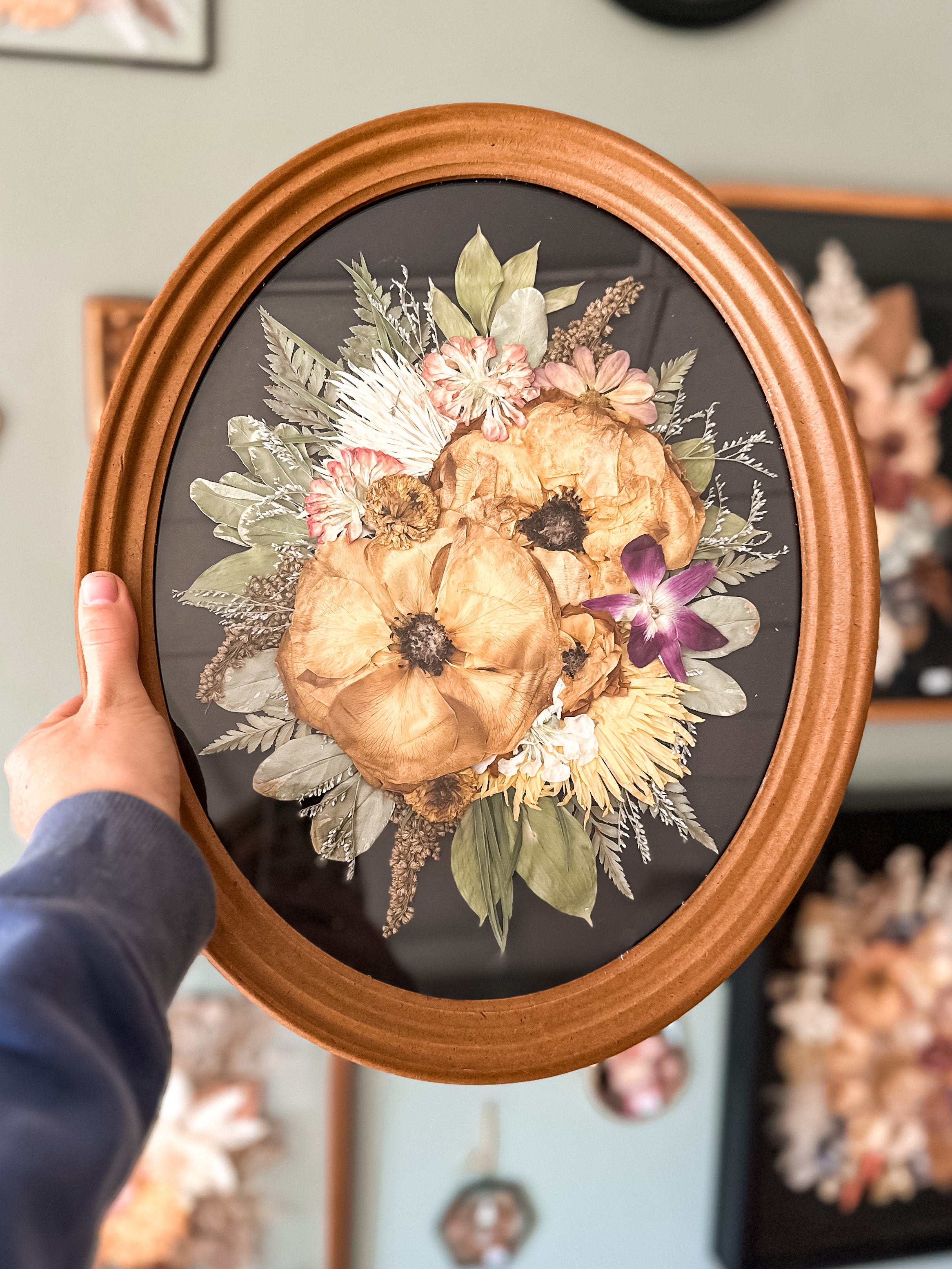 11x14 Wood Oval – Sincerely, Sage Jo